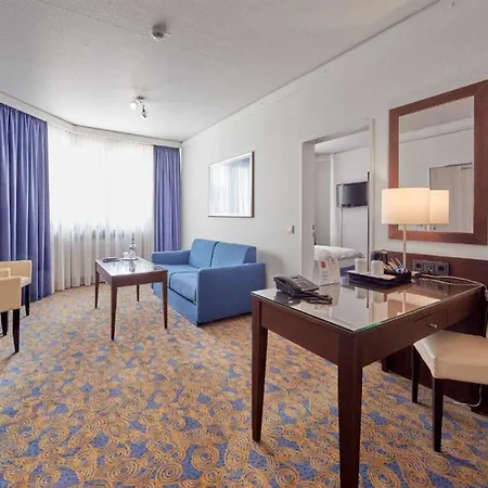 Western מלון 4*