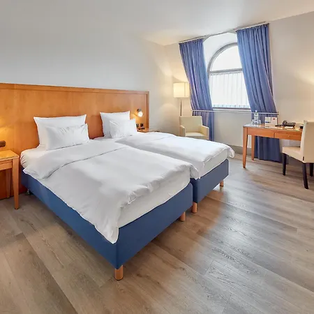 Hotel Western