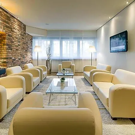 Western Hotell 4*